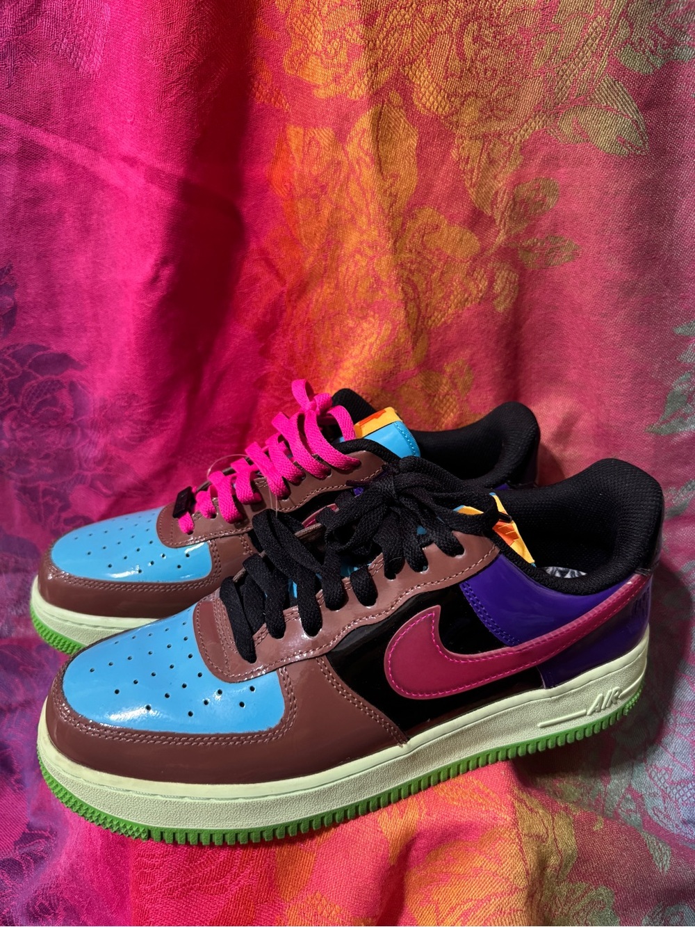 Undefeated x Nike